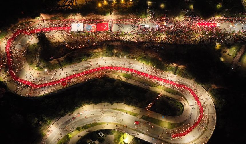 Cumhuriyet'in 103. yıl dönümü fener alayı ve konserle kutlanacak