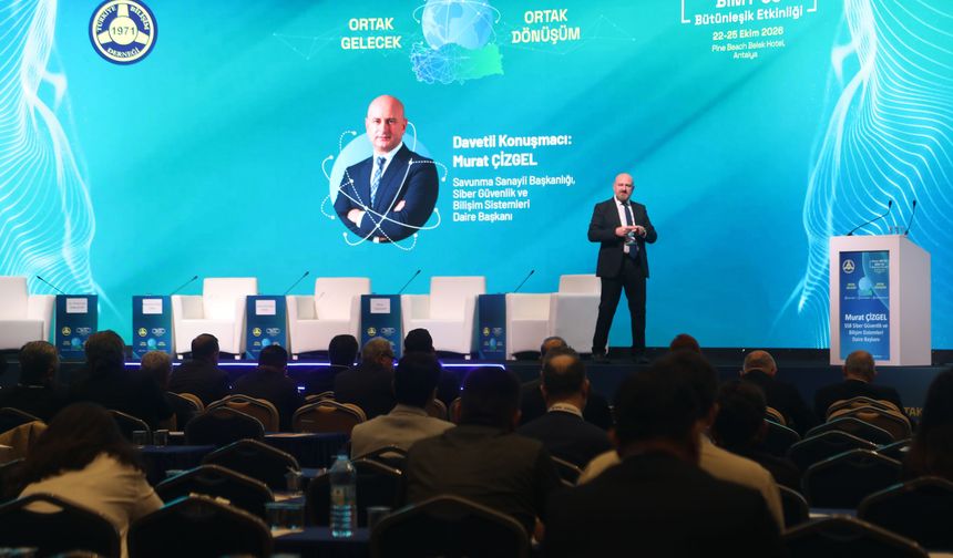 Dijital Türkiye'nin geleceği Antalya'da masaya yatırılıyor