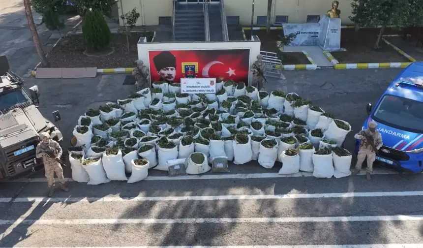 Diyarbakır'da 2 ton 200 kilo esrar ele geçirildi