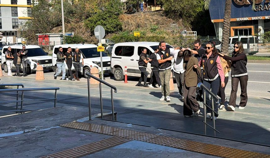 Alanya’da 15 milyon avroluk senet operasyonu: 7 gözaltı