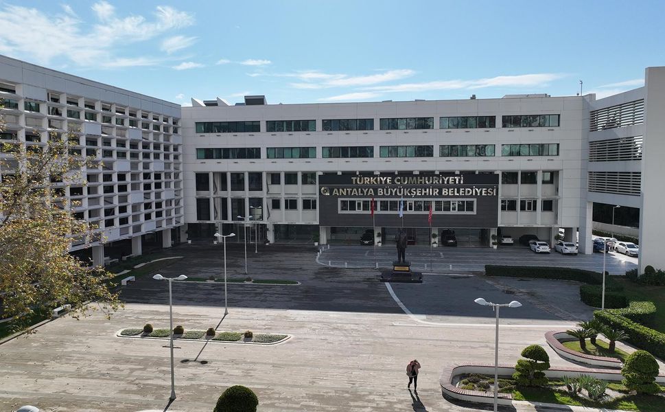 Antalya Büyükşehir Belediyesi'ne yeni soruşturmada 2 tutuklama kararı