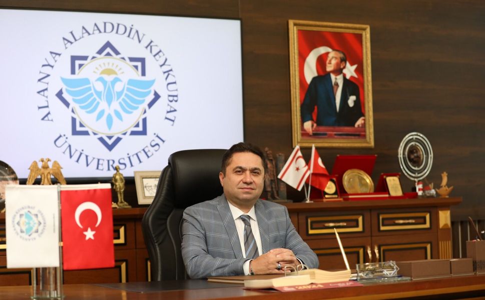 ALKÜ Rektörü Kenan Ahmet Türkdoğan’a stent takıldı