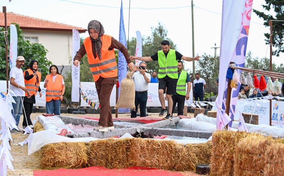 Antalya'da 5 yıldızlı tatil ödüllü 'Köy Survivor'da kıyasıya yarıştılar