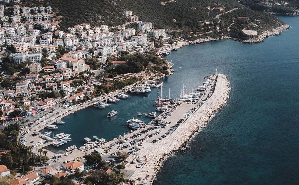 Antalya'da kaçak yapıların yıkım ihalesine teklif veren olmadı