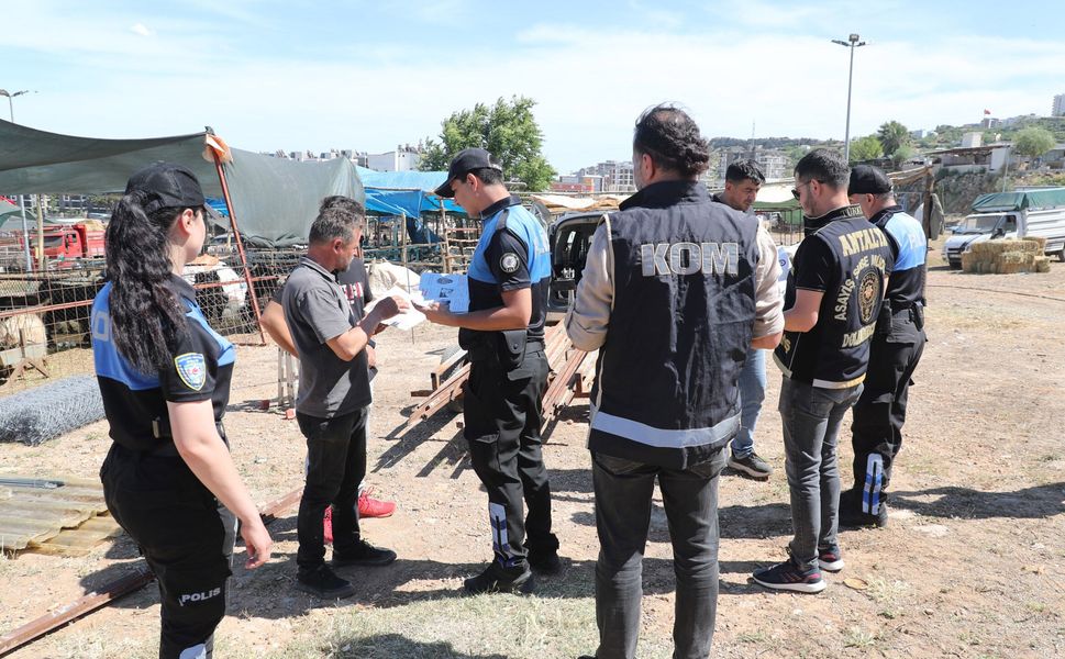 Kurban pazarlarında sahte para ve dolandırıcılık uyarısı