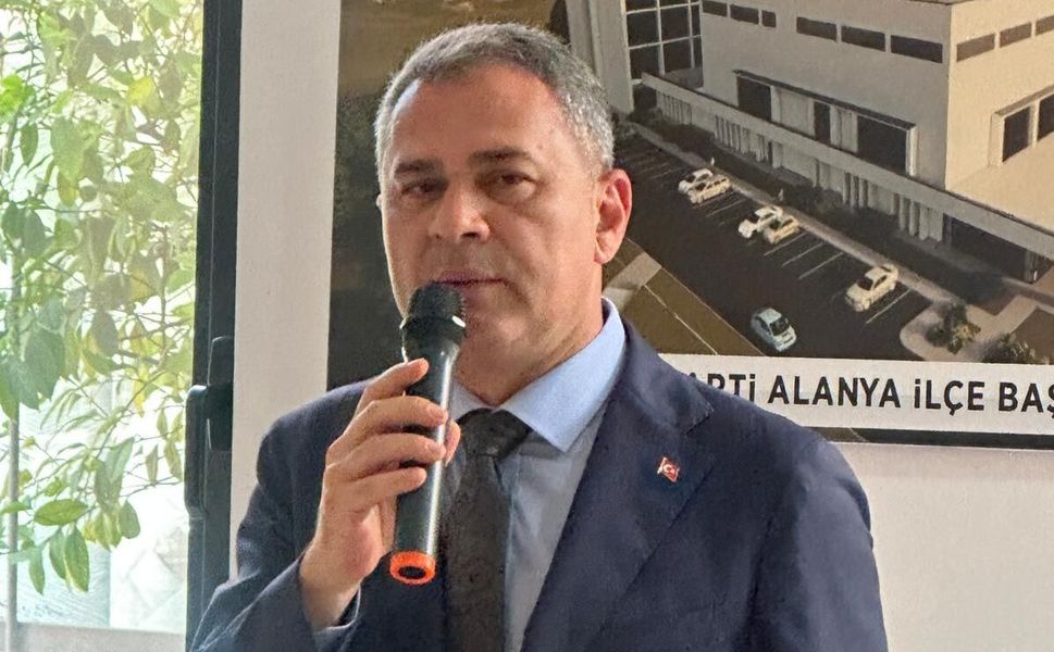 Ak Parti Alanya’da seçim ve üye çalışmalarını başlattı