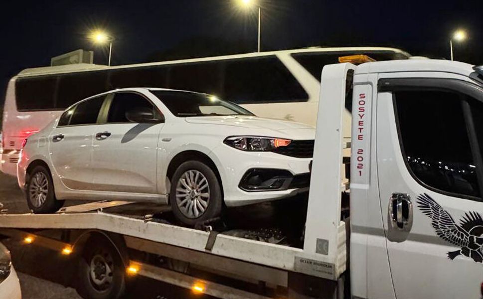 Antalya'da 'korsan taşımacılık' yapılan 2 araca ceza