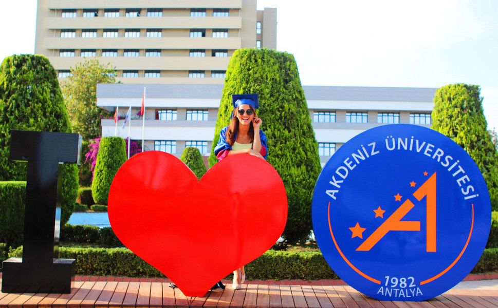 Akdeniz Üniversitesi URAP Dünya Sıralamasında 40 basamak yükseldi