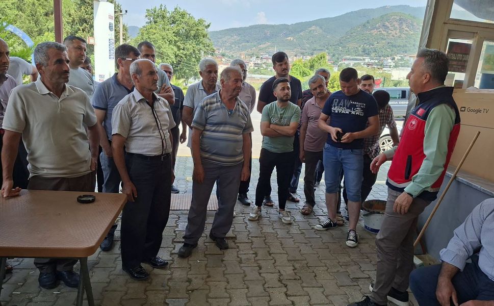 Antalya Tarım Müdürlüğü, Korkuteli ve Alanya’da Üreticileri bilgilendirdi