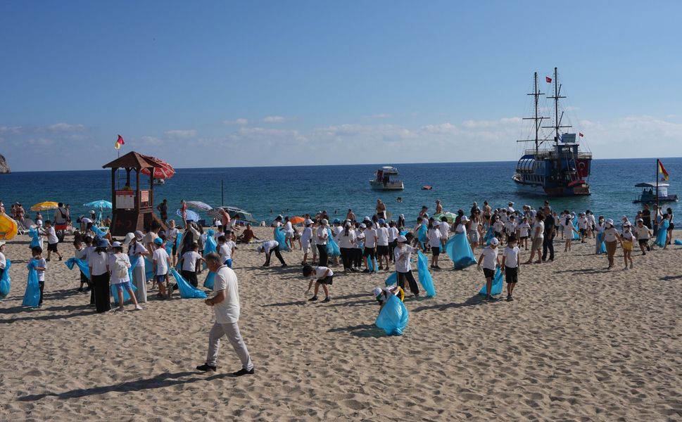 Alanya’da Dünya Çevre Günü’nde büyük farkındalık etkinliği