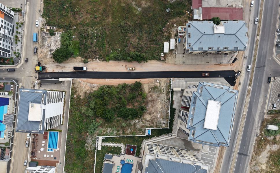 Alanya Türkler ve Mahmutlar’da sıcak asfalt çalışmaları tamamladı