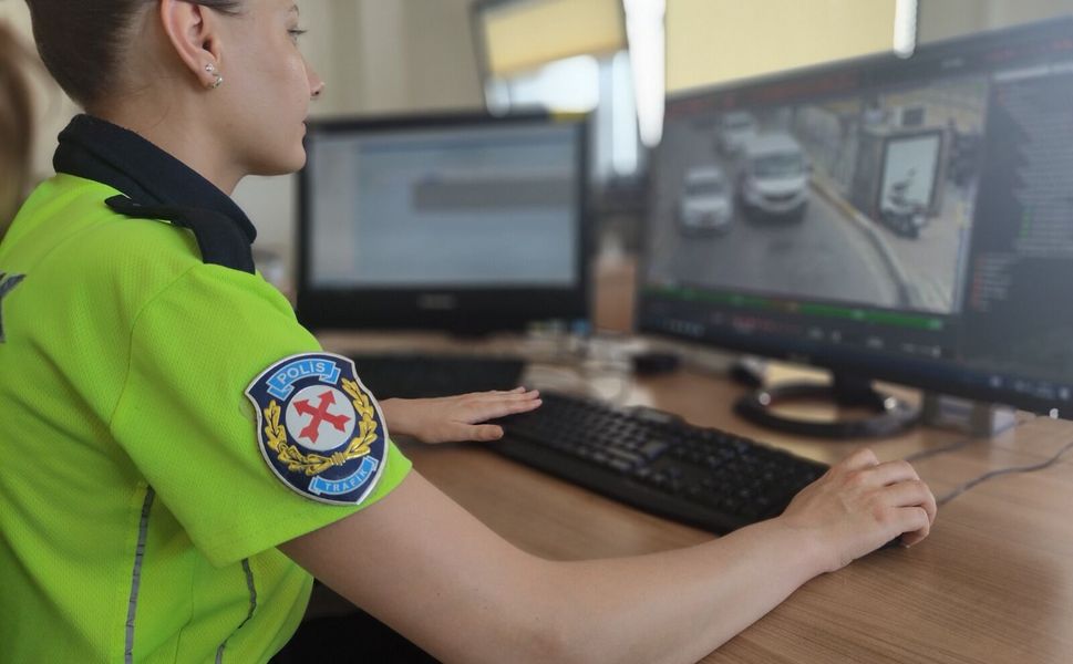 Antalya’da trafik denetimleri arttı: Mayıs’ta 3.830 ceza kesildi