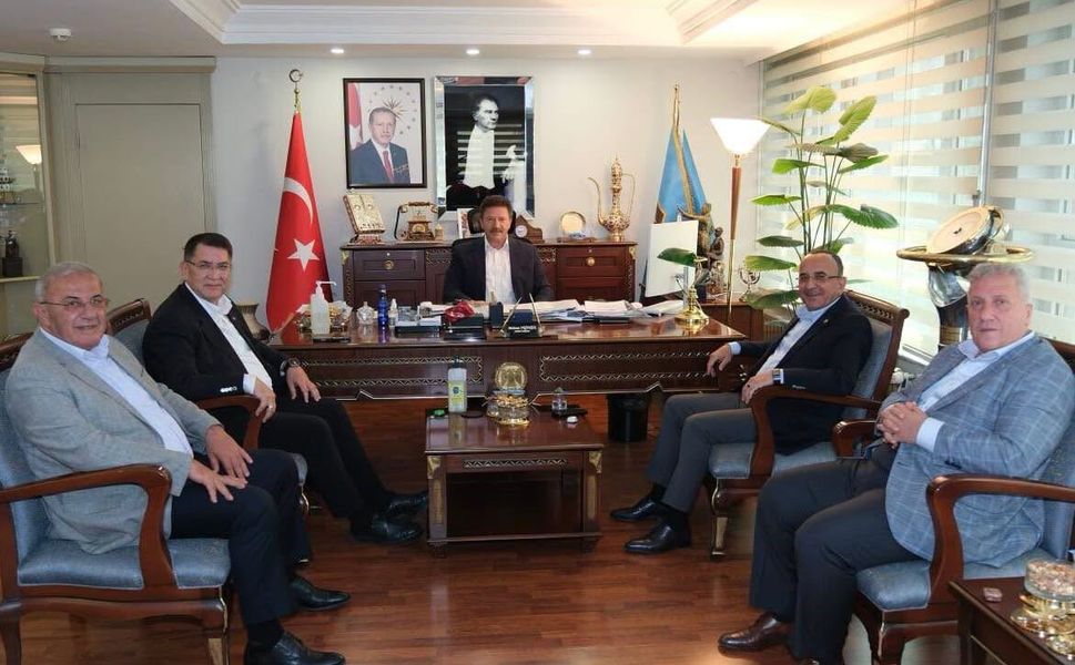 Adlıhan Dere, TESK seçimi için genel başkan vekilliğinden istifa etti
