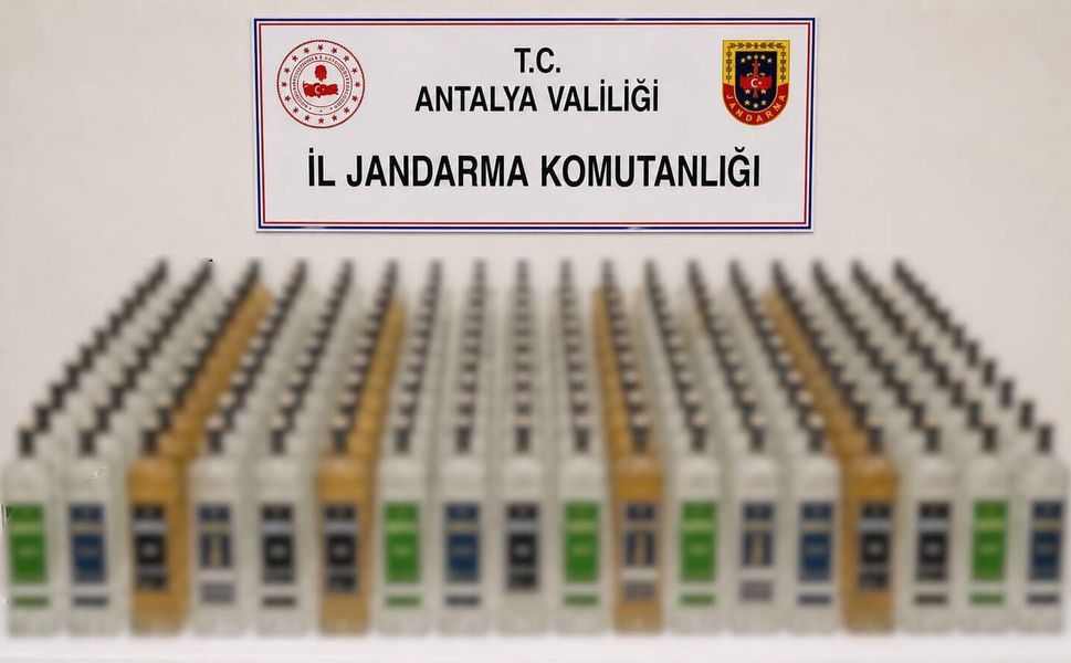 Alanya ve Manavgat'ta kaçak içki operasyonu