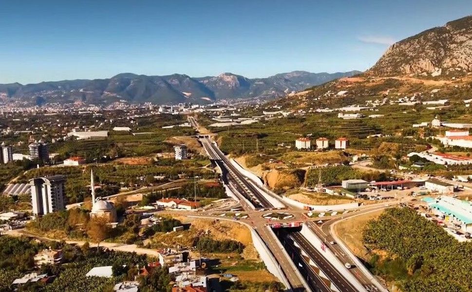 Alanya Doğu Çevre Yolu için kamulaştırma uzlaşma görüşmeleri yarın başlıyor