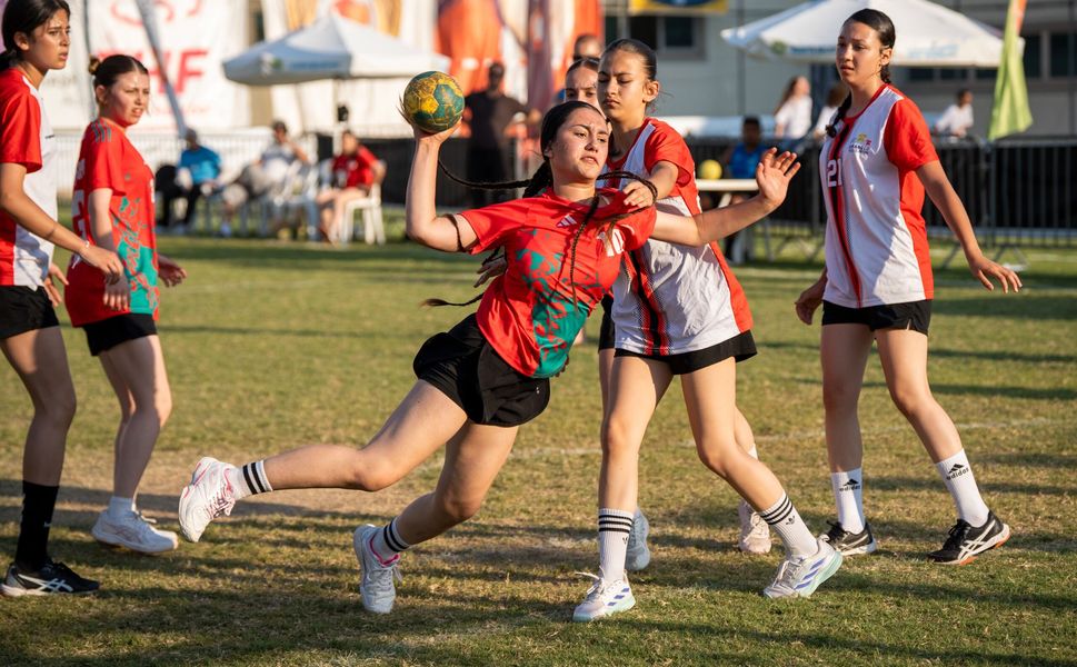 Alanya’da Hentbol Şöleni sona erdi: Şampiyonlar kupalarına kavuştu