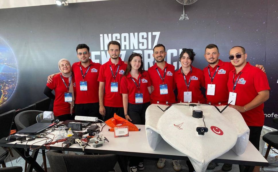ALKÜ’lü gençlerden çifte başarı: Zeronetech Takımı TEKNOFEST finalinde ve Norveç yolunda!
