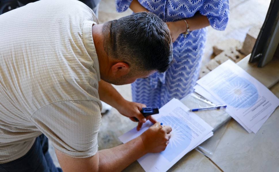 Büyükşehir'den üreticiye makine desteği