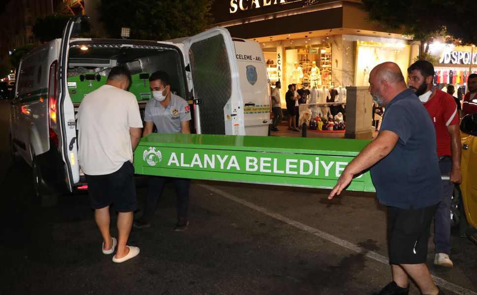 İsveçli turist otel odasında ölü bulundu