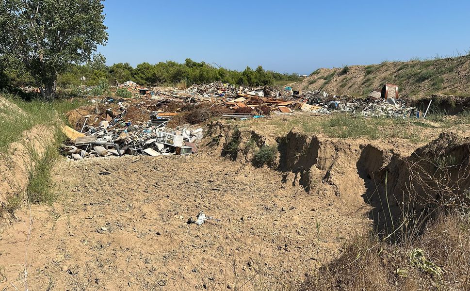 Sahili kazıp çöplük yapan 5 yıldızlı otele 1 milyon 678 bin TL ceza
