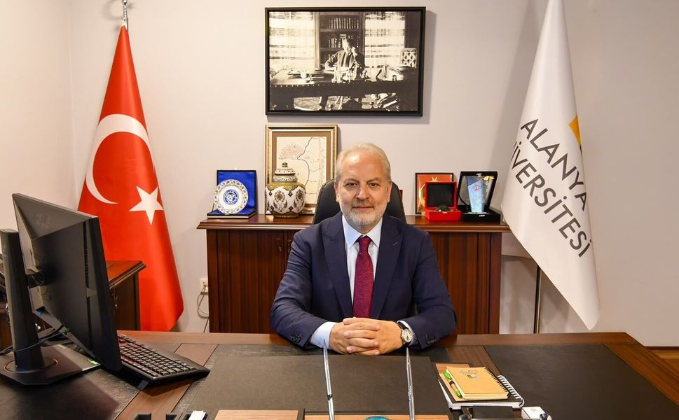 Alanya Üniversitesi kazanan öğrenciler için yeni dönem başladı