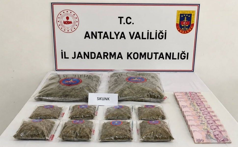 Antalya'da operasyon: 5 kilo esrar, 1 gözaltı