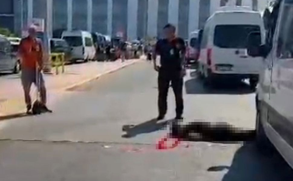 Emekli polis memuru beylik tabancasıyla sevgilisini öldürdü