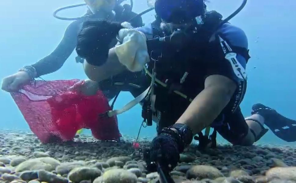 Hıdırellez dilekleri, aylar sonra da deniz yaşamını tehdit ediyor