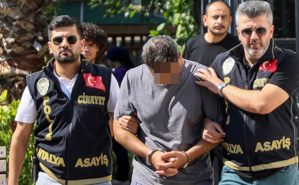 Sevgilisini öldüren emekli polis, tutuklandı
