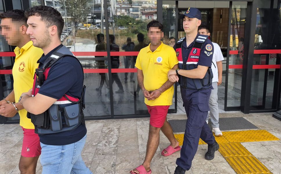 Alanya'da market çalışanı bıçaklandı: 2 kardeş tutuklandı