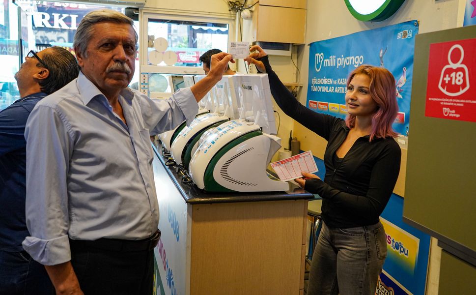Çılgın Sayısal Loto ile Antalya'da 'büyük ikramiye' heyecanı
