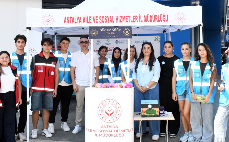 Çocuklar iklim krizine dikkati çekti