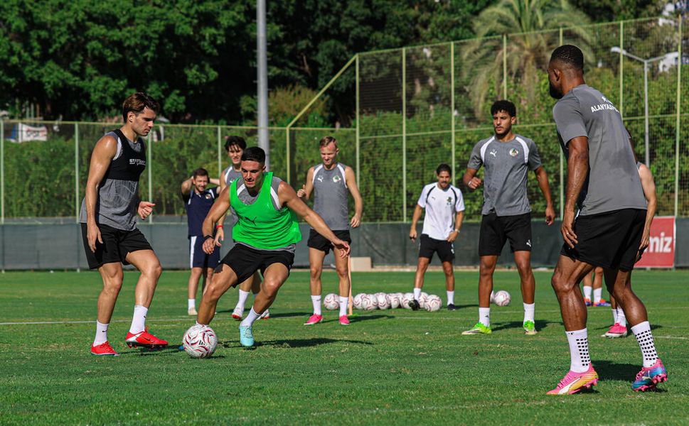 Alanyaspor Rizespor maçına hazır