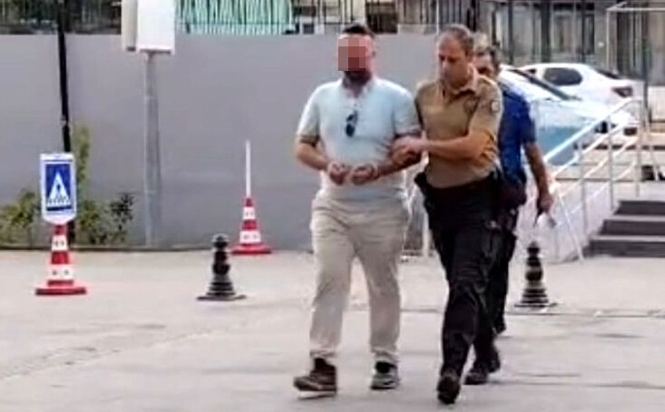 Ölen kişiye ait ehliyetle yakalanan sürücü, cinayet hükümlüsü çıktı