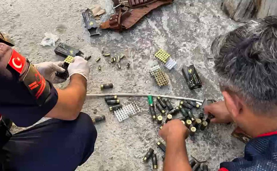 Manavgat'ta 'Sokaklar Güvende' operasyonunda 14 gözaltı