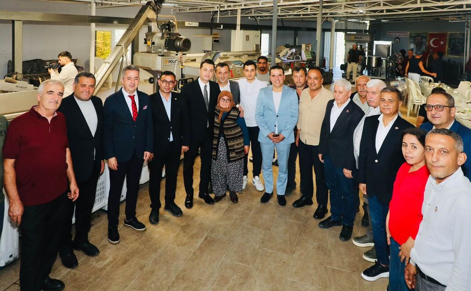 Kaymakam Öztürk zeytin üreticileriyle bir araya geldi