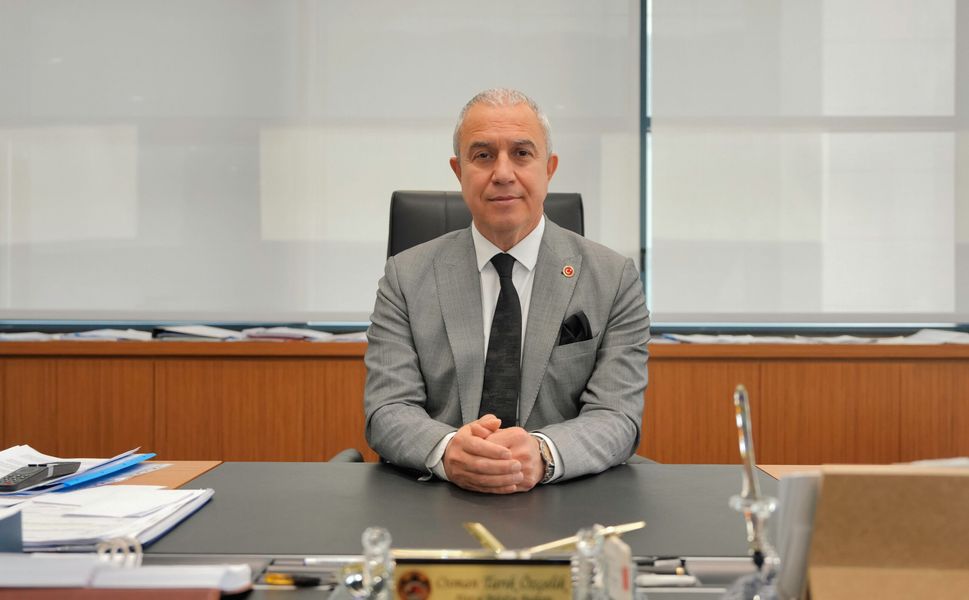 Alanya Belediye Başkanı Özçelik, CHP'den istifa etti