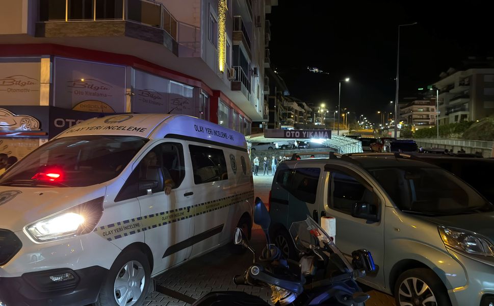 Alanya'da iş yerindeki silahlı kavgada ölü sayısı 2'ye yükseldi