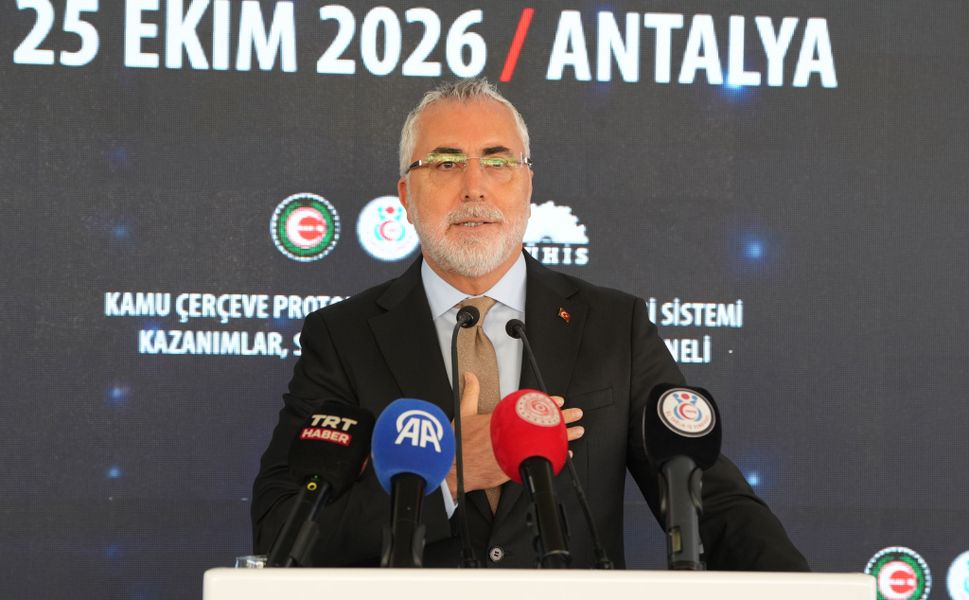 Bakan Işıkhan: Hiçbir kamu çalışanımızı ve işçimizi mağdur etmeyeceğiz