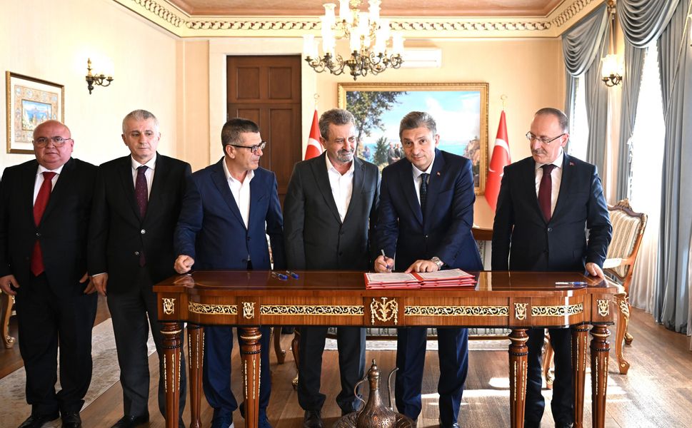Manavgat'a hayırseverlerden 2 yeni okul