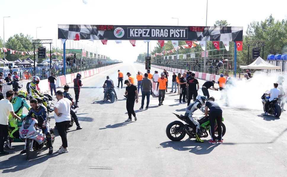 Türkiye Drag Şampiyonası'nın 4. ayak yarışları tamamlandı