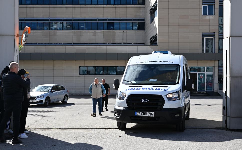 Zincirleme kazaya karışan motosikletin sürücüsü öldü