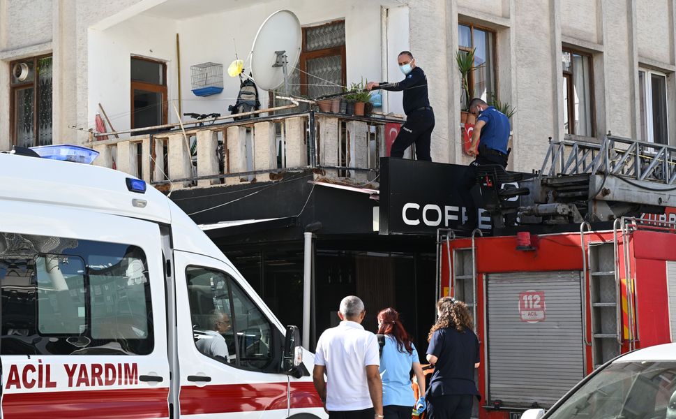 Antalya'da kanser hastası evinde ölü bulundu