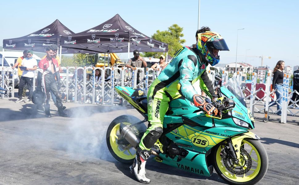 MotoDrag Şampiyonası'nın 4. ayak yarışları başladı