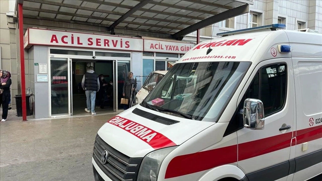Alanya'da motosiklet kazası: Sürücü ağır yaralı