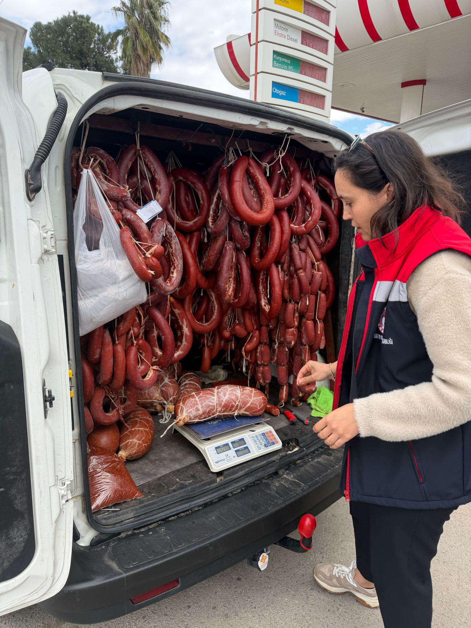 176 K I L O T A R I H I G E C M I S S U C U K E L E G E C I R I L 1237103 367928