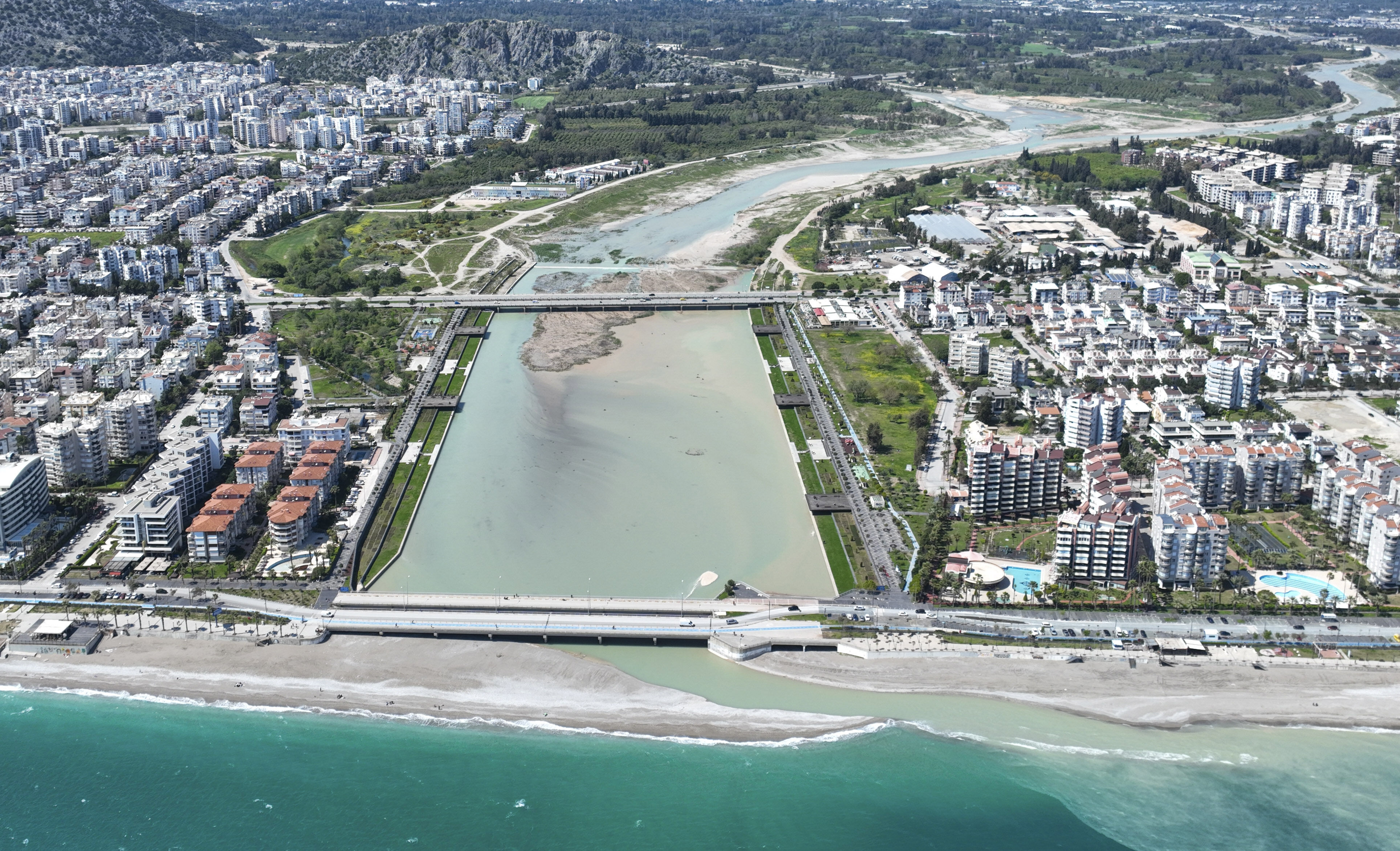 Antalya'da Boğaçayı Bilim Kurulu yaz sezonu öncesi toplandı
