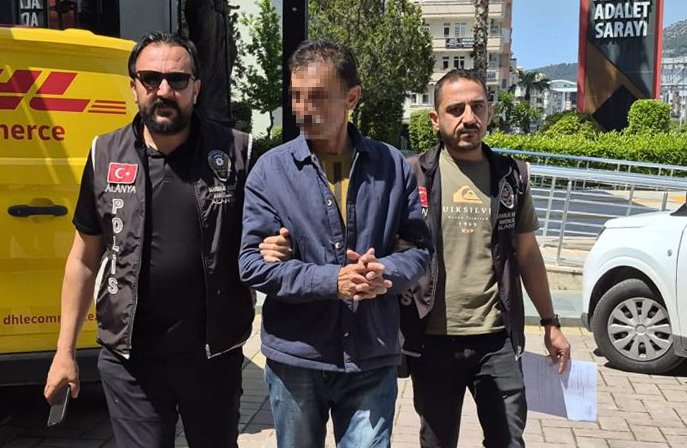 Alanya'da okul saldırılarına ilişkin paylaşıma tutuklama