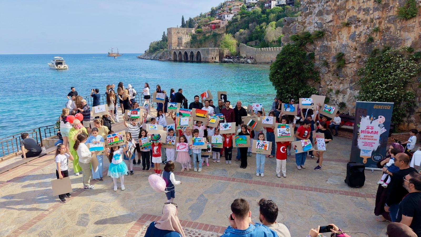 AK Parti Alanya Gençlik Kolları’ndan 23 Nisan’a Özel Geleneksel Resim Yarışması