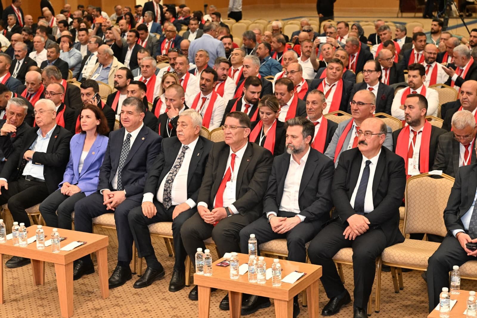 AESOB'da Adlıhan Dere yeniden seçildi